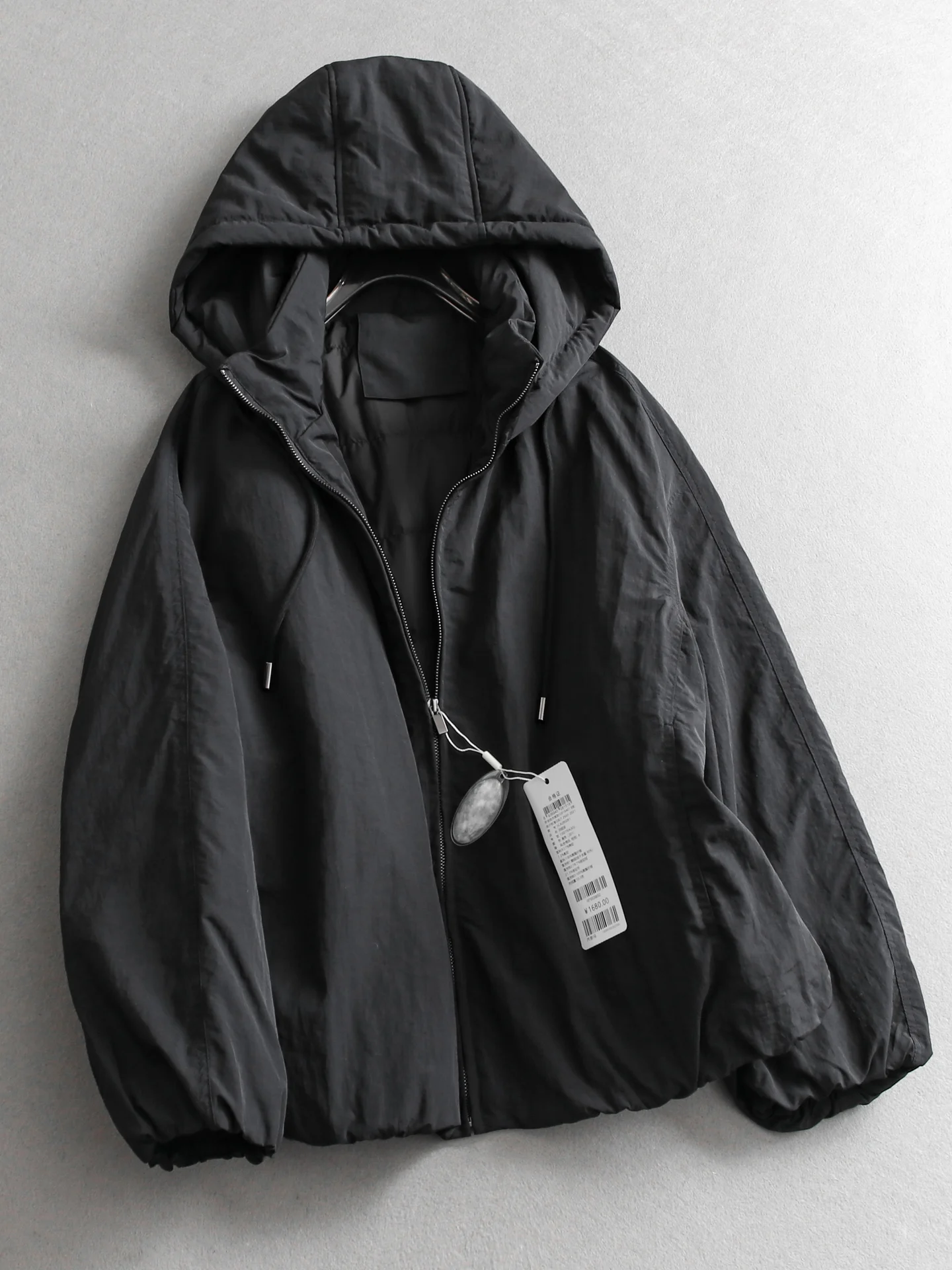 Loose Fit Goose down Jacket Long Sleeve Hooded Coat Warm Casual Women's Puffer Vest Pure Color M703 Style Winter Outerwear
Loose Fit Goose down Jacket Long Sleeve Hooded Coat Warm Casual Women's Puffer Vest Pure Color M703 Style Winter Outerwear
