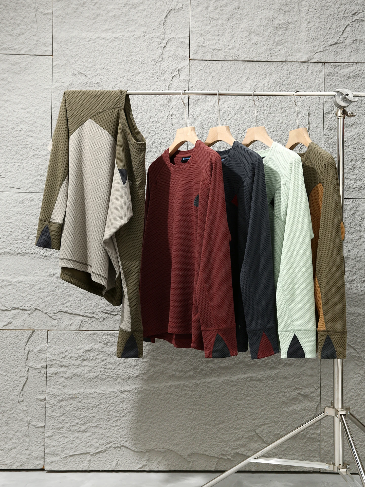 Outdoor Function 3D Tailoring Mixed Wool Knitted Sporty T-Shirt Spring Summer Unisex Casual Wear Breathable Long Sleeve round...
Outdoor Function 3D Tailoring Mixed Wool Knitted Sporty T-Shirt Spring Summer Unisex Casual Wear Breathable Long Sleeve round...