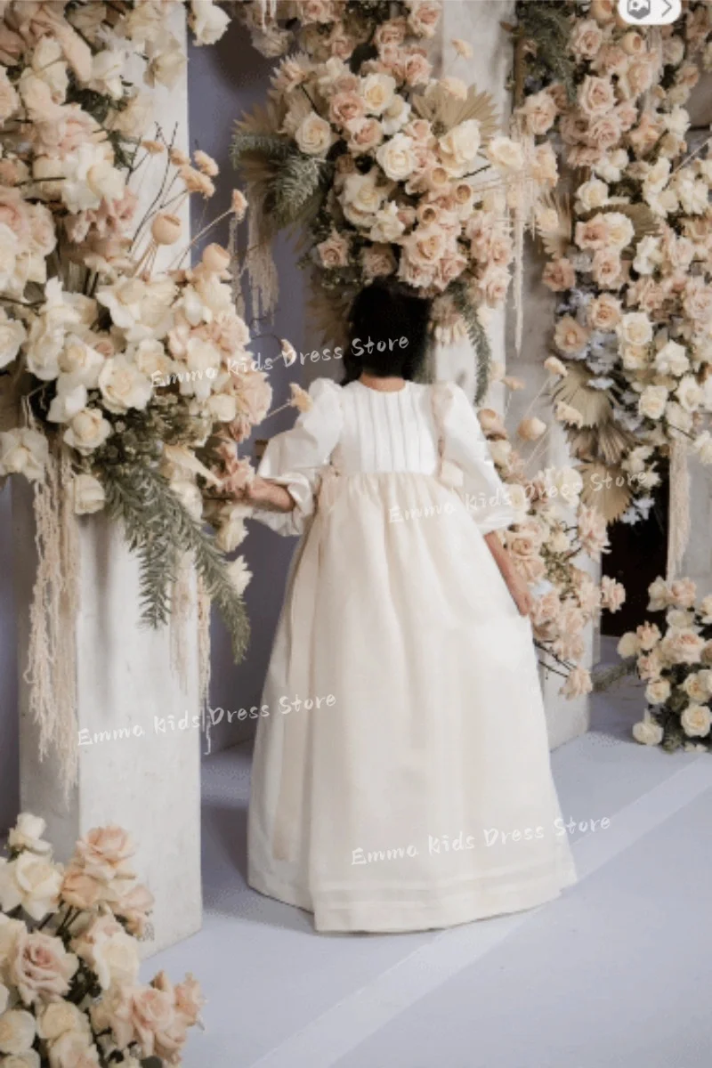 DORIS Custom Simple Flower Girl Dress Ivory Color Puff Sleeves Children's Birthday Party First Communion Prom
DORIS Custom Simple Flower Girl Dress Ivory Color Puff Sleeves Children's Birthday Party First Communion Prom