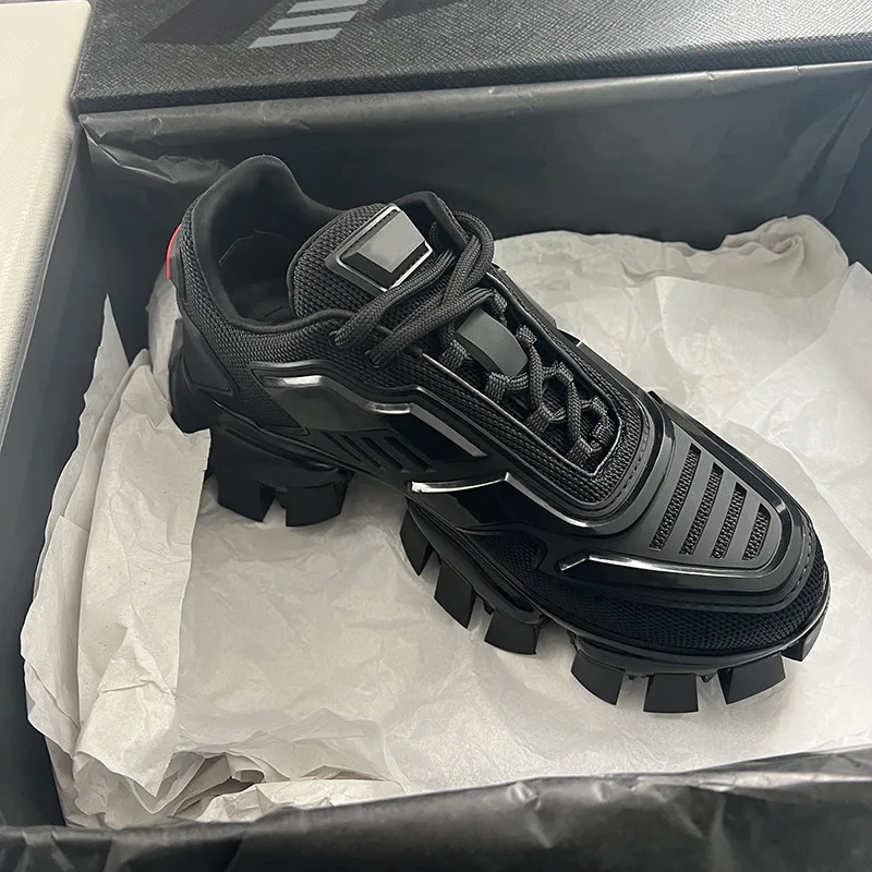 Women's Sponge Cake Thick Soled Men's Sports Shoes, Internet Famous Height Increasing Casual Couple Shoes
Women's Sponge Cake Thick Soled Men's Sports Shoes, Internet Famous Height Increasing Casual Couple Shoes