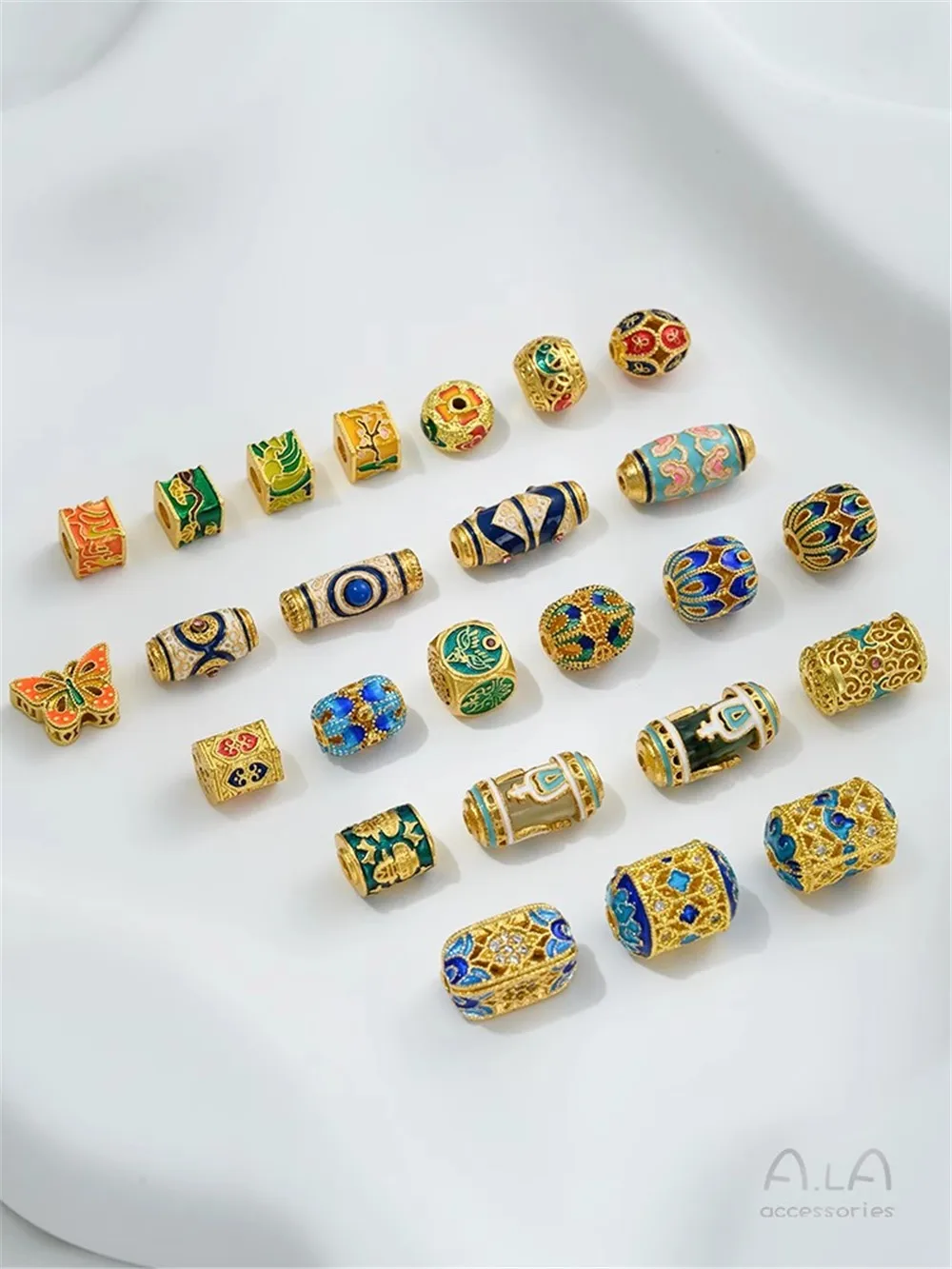 Enamel Colored Copper Gold-plated Cloisonn Square Round Sky Bead Bucket Beads Bracelet Jewelry Separated Bead Accessories
Enamel Colored Copper Gold-plated Cloisonn Square Round Sky Bead Bucket Beads Bracelet Jewelry Separated Bead Accessories