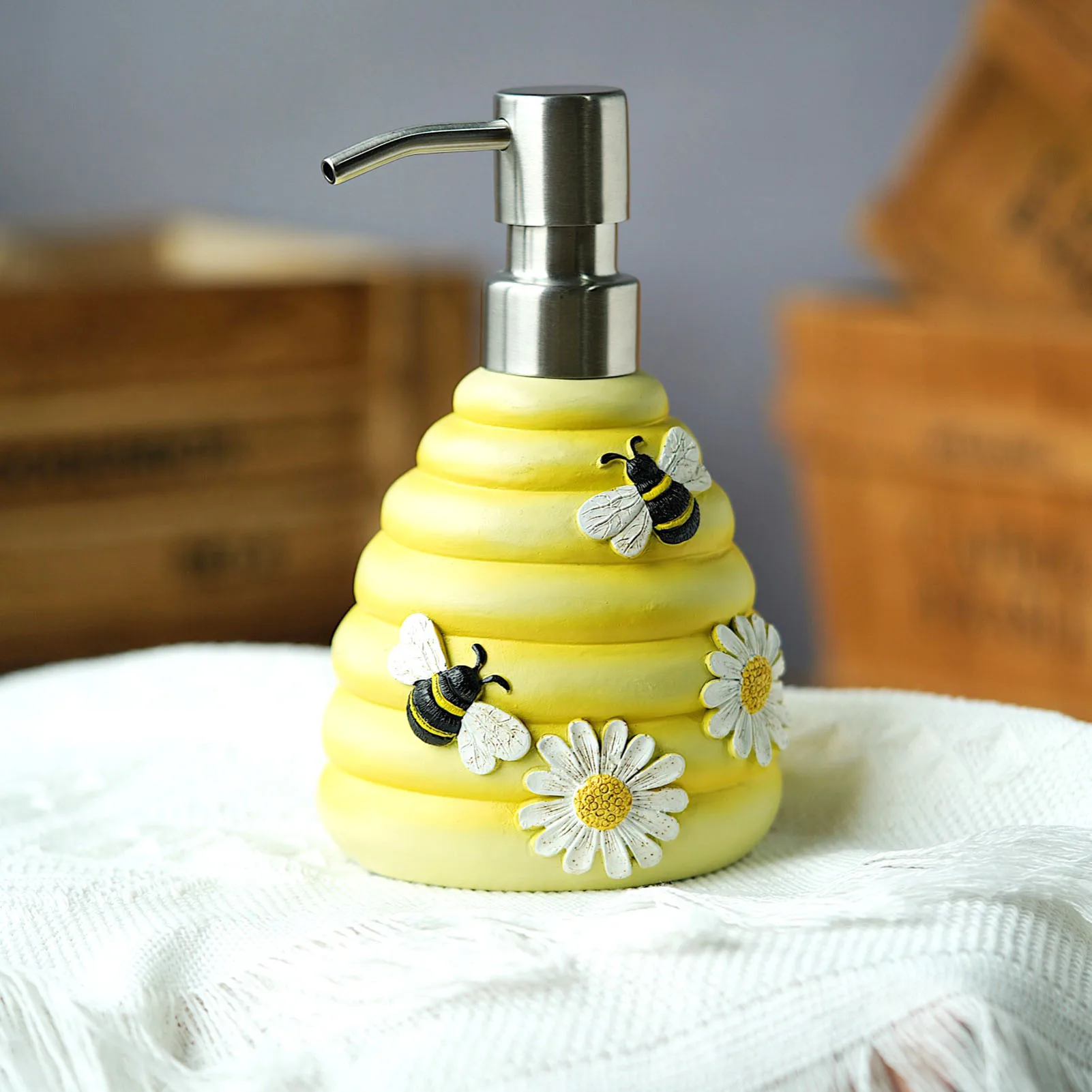 Portable Soap Dispenser Cute Honeycomb Bee Soap Dispenser For Kitchen Bathroom Use Portable Press Type Soap Dispensing Bottle 
Portable Soap Dispenser Cute Honeycomb Bee Soap Dispenser For Kitchen Bathroom Use Portable Press Type Soap Dispensing Bottle