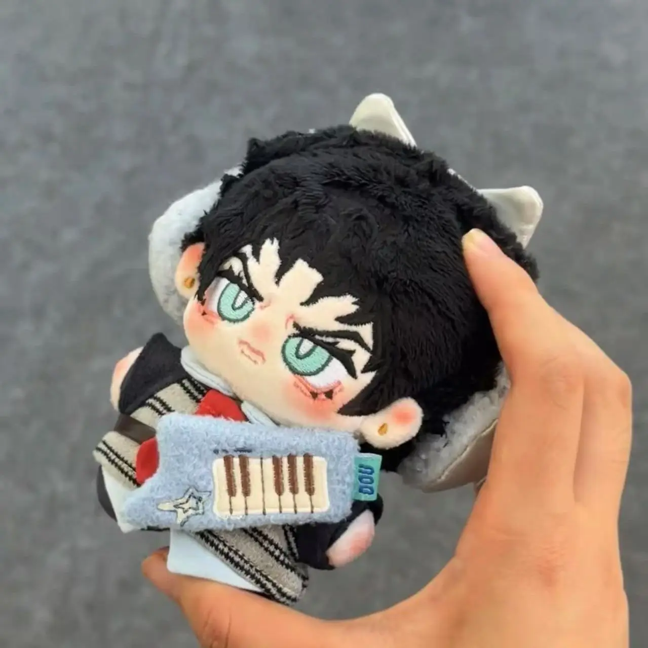 Мягкая 10 см аниме JoJo Bizarre Adventure Kujo Jotar, мультяшная плюшевая кукла, игрушка COS, наряд для детей и взрослых, коллекционный хлопковый подарок
Мягкая 10 см аниме JoJo Bizarre Adventure Kujo Jotar, мультяшная плюшевая кукла, игрушка COS, наряд для детей и взрослых, коллекционный хлопковый подарок