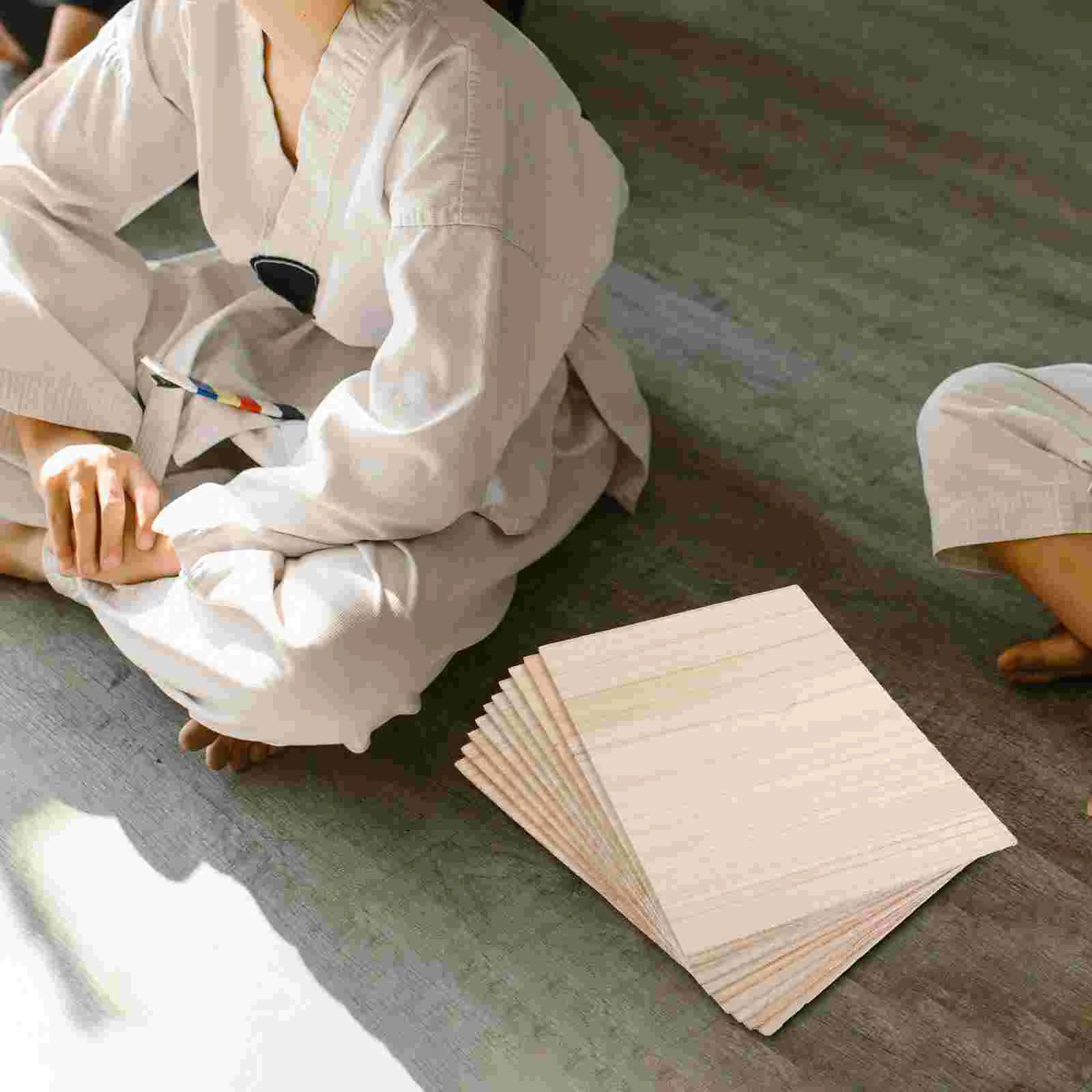 Taekwondo Hitting Board Boards for Breaking Convenient Karate Supply Punching Performing Training
Taekwondo Hitting Board Boards for Breaking Convenient Karate Supply Punching Performing Training