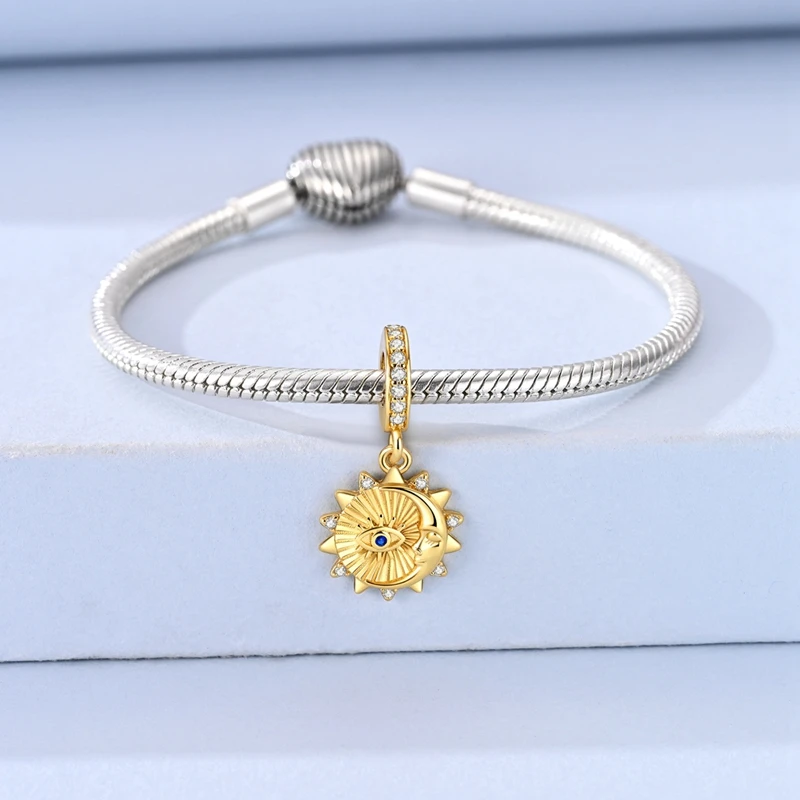 New 925 Sterling Silver Golden Sun Moon Eye Charms Pendants For Women Fit Original Bracelet DIY Birthday Party Jewelry Gifts
New 925 Sterling Silver Golden Sun Moon Eye Charms Pendants For Women Fit Original Bracelet DIY Birthday Party Jewelry Gifts