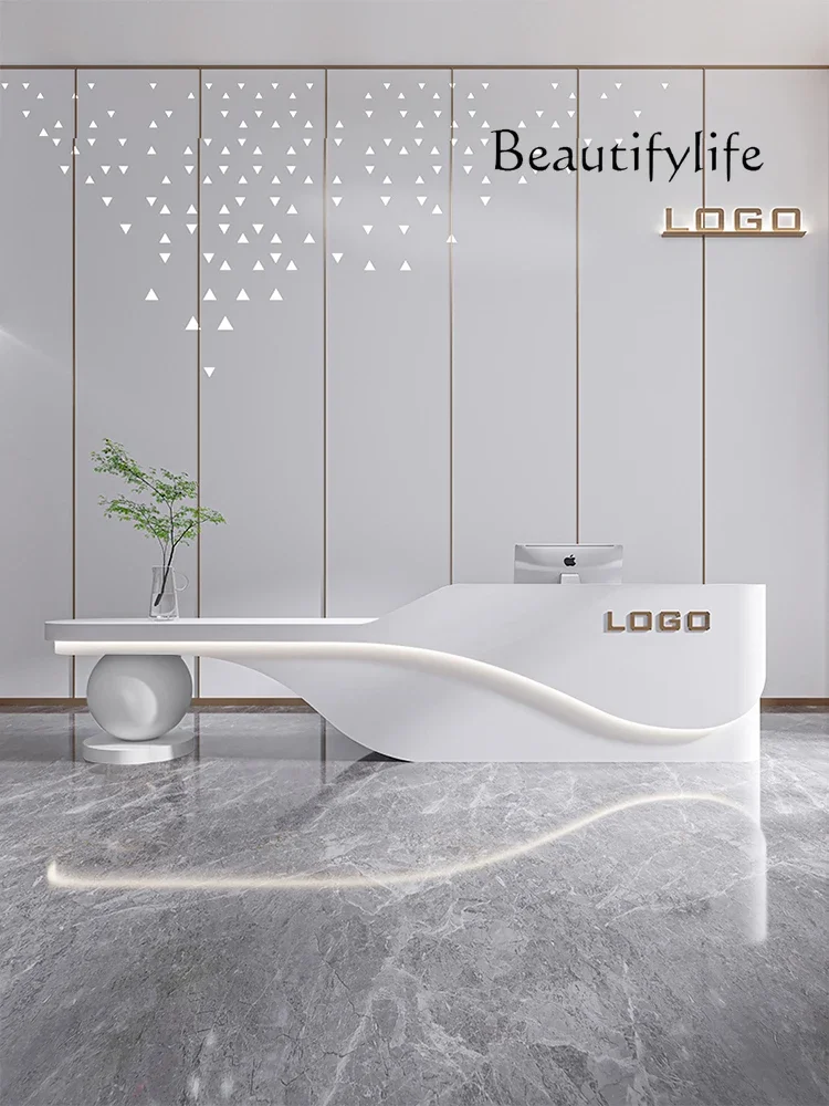 Simple Modern High-End Company Reception Desk Beauty Salon Bar Paint Cashier Desk
Simple Modern High-End Company Reception Desk Beauty Salon Bar Paint Cashier Desk
