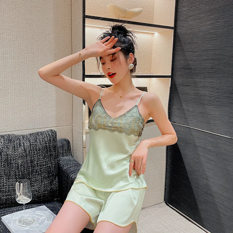 Sexy Sling Shorts Nightwear V Neck Lace Edge Homewear Ice Silk 2Pcs Pajamas Set Solid Color Pyjamas Sleep Suit Loose Sleepwear
Sexy Sling Shorts Nightwear V Neck Lace Edge Homewear Ice Silk 2Pcs Pajamas Set Solid Color Pyjamas Sleep Suit Loose Sleepwear