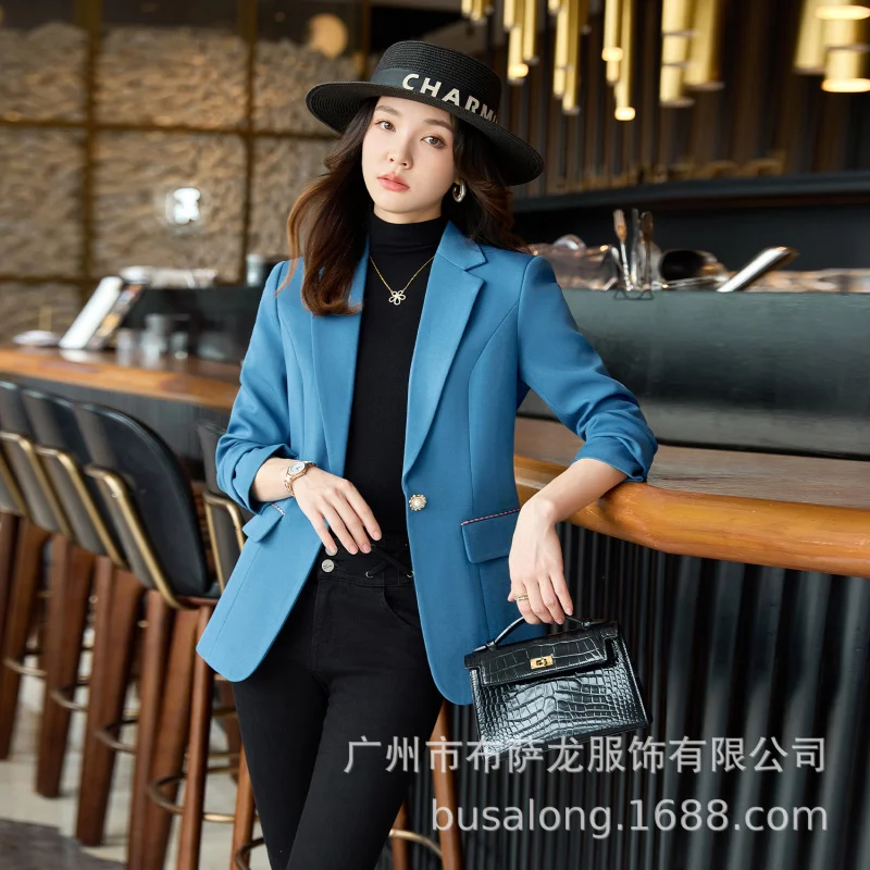 2025New style business blazer for women, long-sleeved professional suit, formal women's jacket, workwear8303
2025New style business blazer for women, long-sleeved professional suit, formal women's jacket, workwear8303