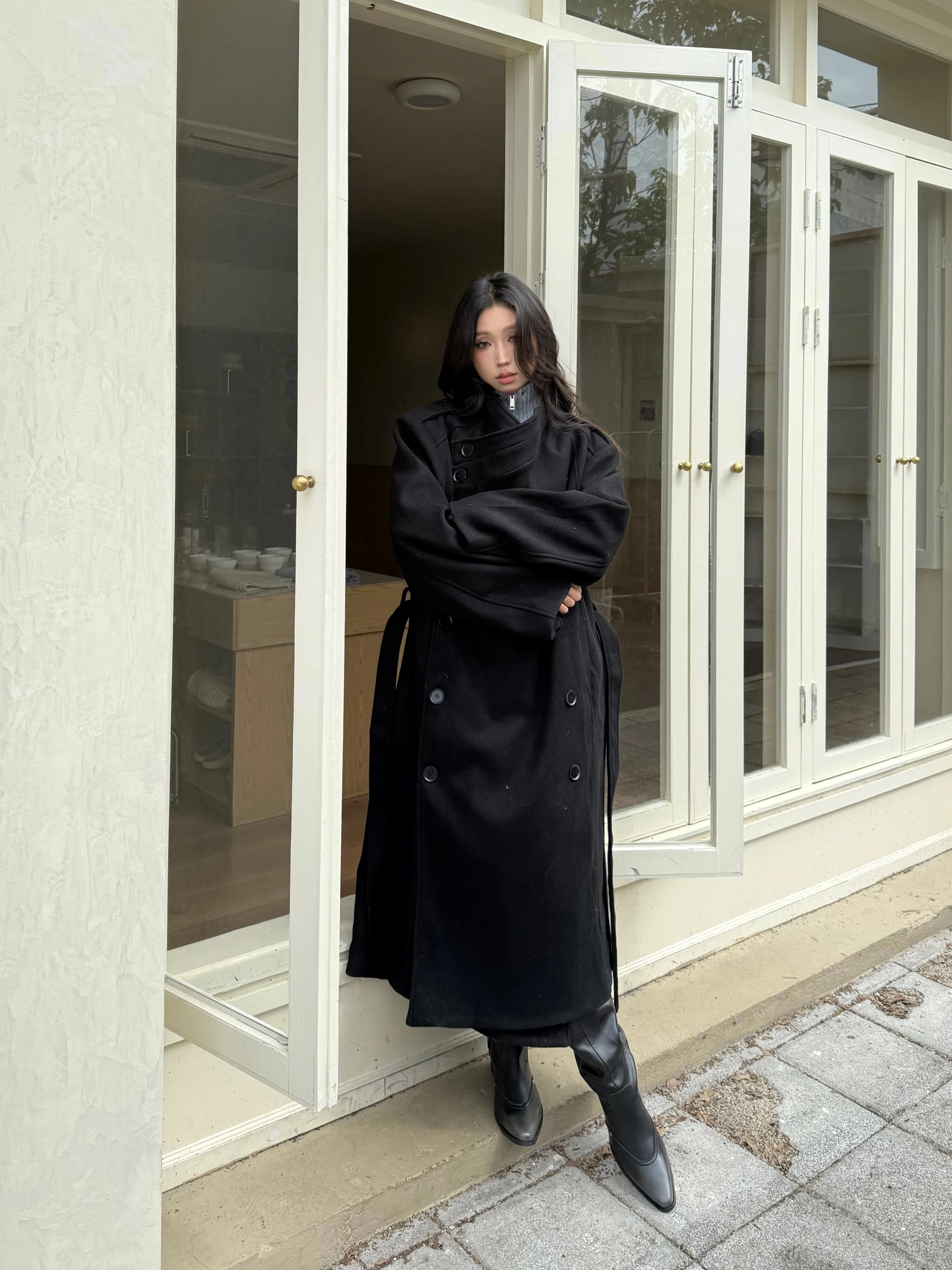 Утепленное шерстяное пальто в винтажном стиле, прямого кроя, до колен, для женщин и пар, в американском стиле, для зимы
Утепленное шерстяное пальто в винтажном стиле, прямого кроя, до колен, для женщин и пар, в американском стиле, для зимы