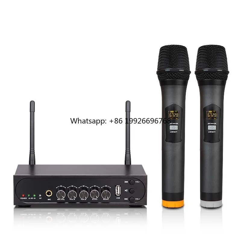 Portable BT Wireless Karaoke Microphone New Design Handheld Metal Mic Omni-Directional Polar Pattern for Family KTV Parties Home 
Portable BT Wireless Karaoke Microphone New Design Handheld Metal Mic Omni-Directional Polar Pattern for Family KTV Parties Home