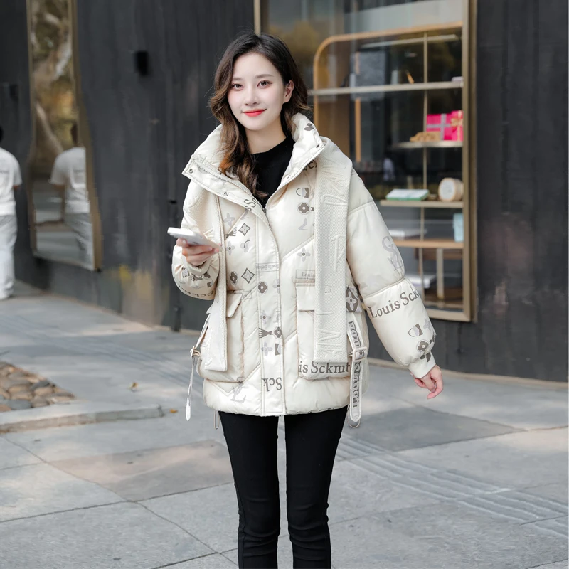 Women Winter Jacket 2023 New Warm Hooded Female Coat Down Cotton Padded Parkas Jacket Outwear Plus Size
Women Winter Jacket 2023 New Warm Hooded Female Coat Down Cotton Padded Parkas Jacket Outwear Plus Size