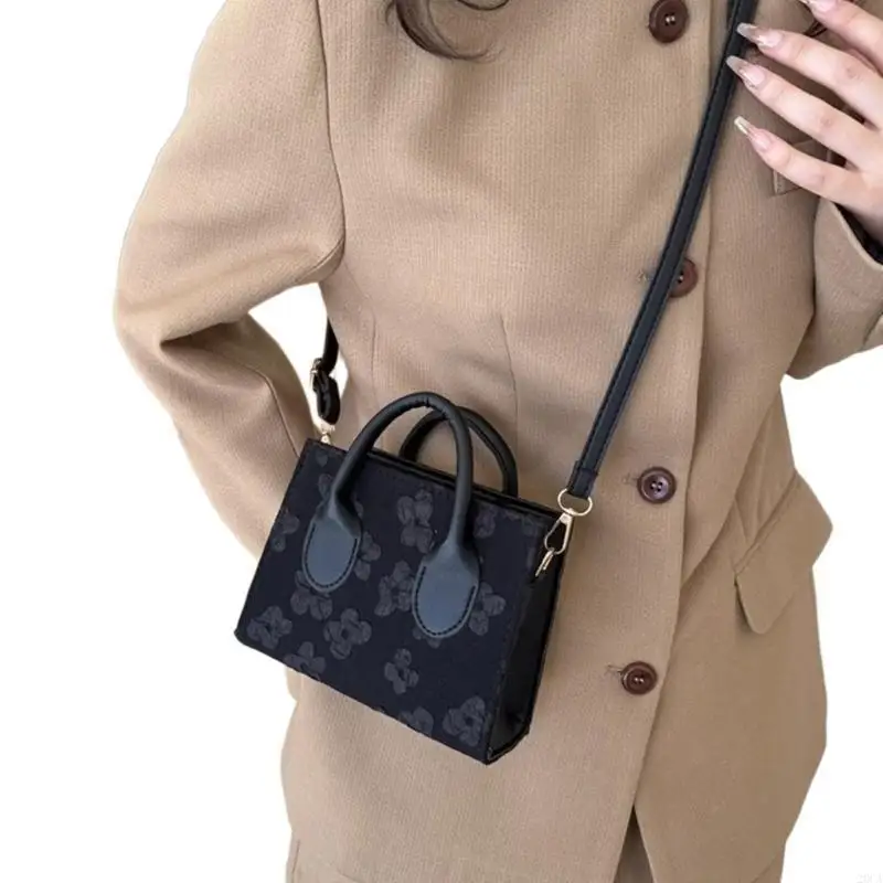 Fashionable & Functional Crossbody Bag Lightweight Enduring Bag for All Outfits 20CA 
Fashionable & Functional Crossbody Bag Lightweight Enduring Bag for All Outfits 20CA