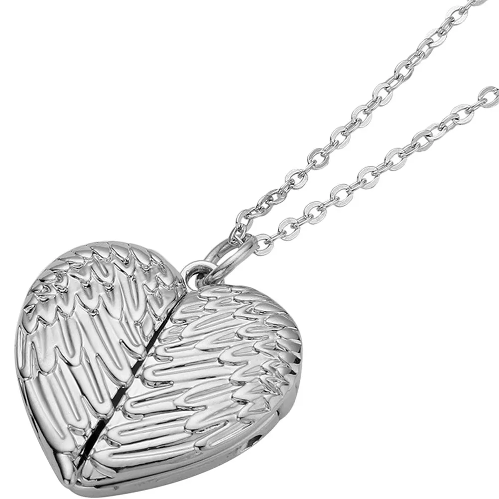 Heart Locket Necklace for Women Personalized Photo Locket Heart Shaped Pendant Jewelry Valentine's Day Gift Birthday Present
Heart Locket Necklace for Women Personalized Photo Locket Heart Shaped Pendant Jewelry Valentine's Day Gift Birthday Present