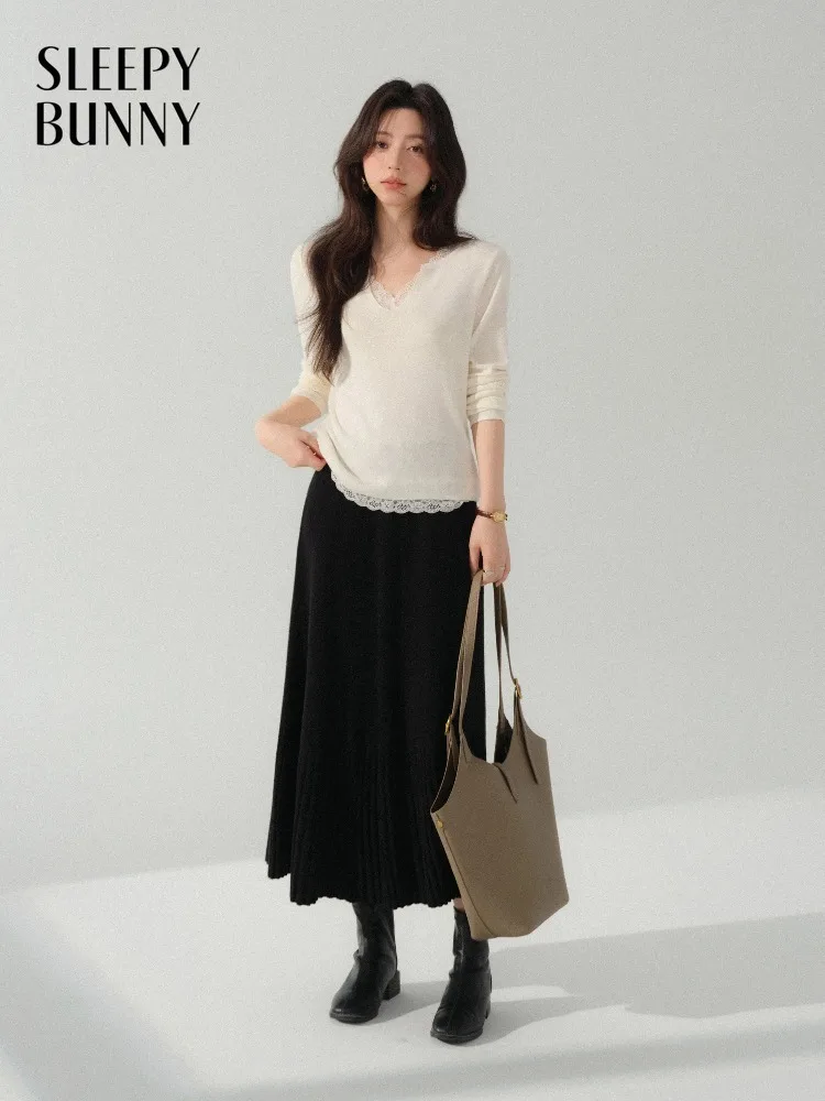 Женский вязаный свитер с V-образным вырезом и кружевной отделкой, элегантный шерстяной пуловер для повседневной носки, базовый топ во французском стиле, трикотаж для ежедневного образа
Женский вязаный свитер с V-образным вырезом и кружевной отделкой, элегантный шерстяной пуловер для повседневной носки, базовый топ во французском стиле, трикотаж для ежедневного образа