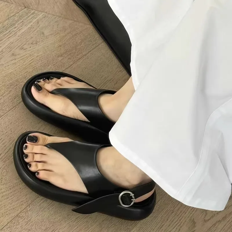 Women's 2026 New Style Genuine Leather Thick-soled Roman Sandals, Women's Flip-flops, Beach Shoes Designer Sandals
Women's 2026 New Style Genuine Leather Thick-soled Roman Sandals, Women's Flip-flops, Beach Shoes Designer Sandals