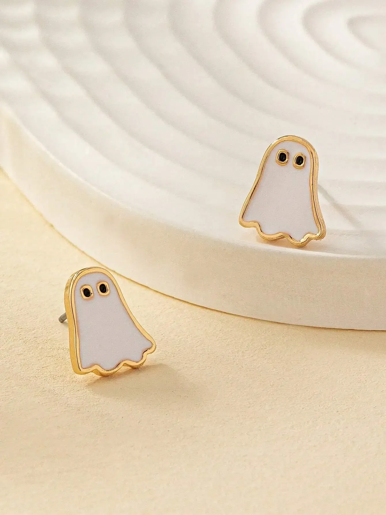 Enamel Ghost Dangle Earrings for Women Cute Daily Jewelry
Enamel Ghost Dangle Earrings for Women Cute Daily Jewelry