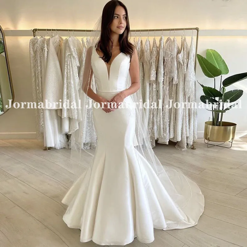 Simple Beach Mermaid Wedding Dresses Deep V-Neck Sleeveless White Ivory Satin Flatters Custom Boho Bridal Gowns Vestido De Noiva
Simple Beach Mermaid Wedding Dresses Deep V-Neck Sleeveless White Ivory Satin Flatters Custom Boho Bridal Gowns Vestido De Noiva
