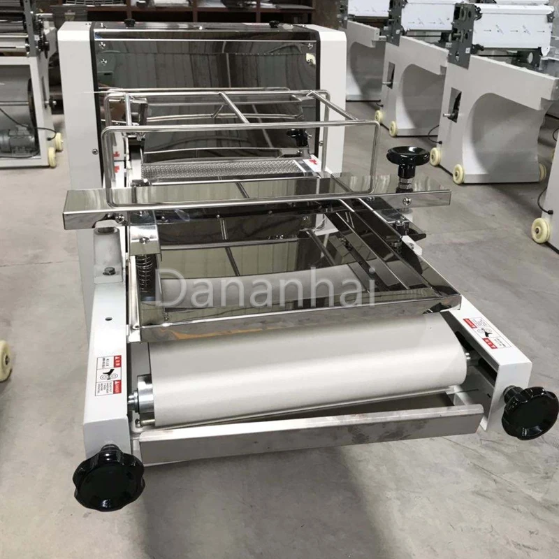 Мини-машина для формования хлеба, оборудование для изготовления заготовок тостов, коммерческое кухонное оборудование для пекарни
Мини-машина для формования хлеба, оборудование для изготовления заготовок тостов, коммерческое кухонное оборудование для пекарни