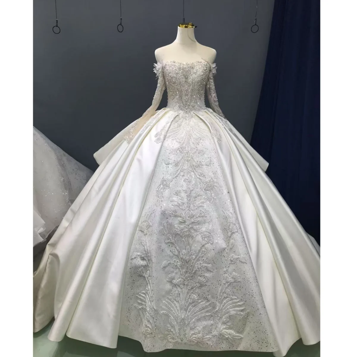 Kisswhite Xlove Collection Customized 7-15days Ship It Out off the shoulder long sleeves bridal dresses
Kisswhite Xlove Collection Customized 7-15days Ship It Out off the shoulder long sleeves bridal dresses