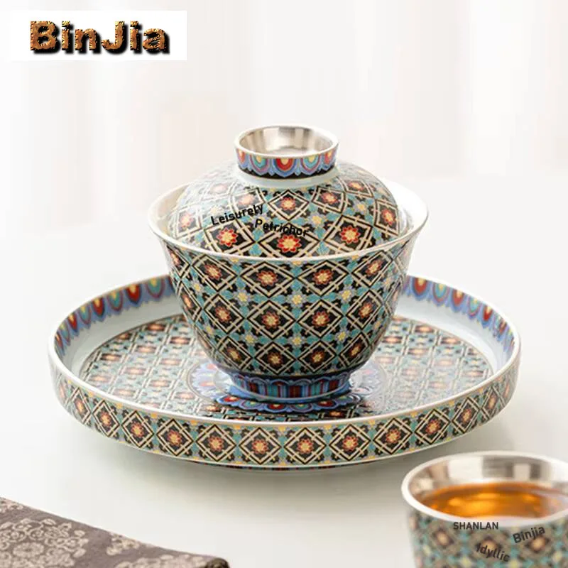 Ретро Позолоченная серебряная чайная чаша Gaiwan Chinese Dunhuang из японского фарфора чаша для приготовления чая чаша
Ретро Позолоченная серебряная чайная чаша Gaiwan Chinese Dunhuang из японского фарфора чаша для приготовления чая чаша
