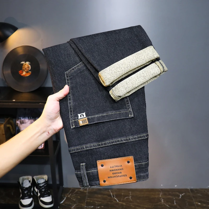 Мужские джинсы Xintang из Гуанчжоу, осенне-зимние, с высокой талией, на молнии, зауженные, молодежные, модные, повседневные, удобные, без стрейча
Мужские джинсы Xintang из Гуанчжоу, осенне-зимние, с высокой талией, на молнии, зауженные, молодежные, модные, повседневные, удобные, без стрейча