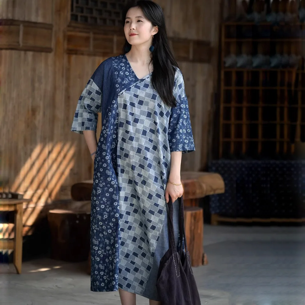 Literary Retro Cotton Denim Color-Blocking Dresses With 3/4 Sleeves Womens Loose Casual Hand-Stitched V-neck Floral Long Dress
Literary Retro Cotton Denim Color-Blocking Dresses With 3/4 Sleeves Womens Loose Casual Hand-Stitched V-neck Floral Long Dress