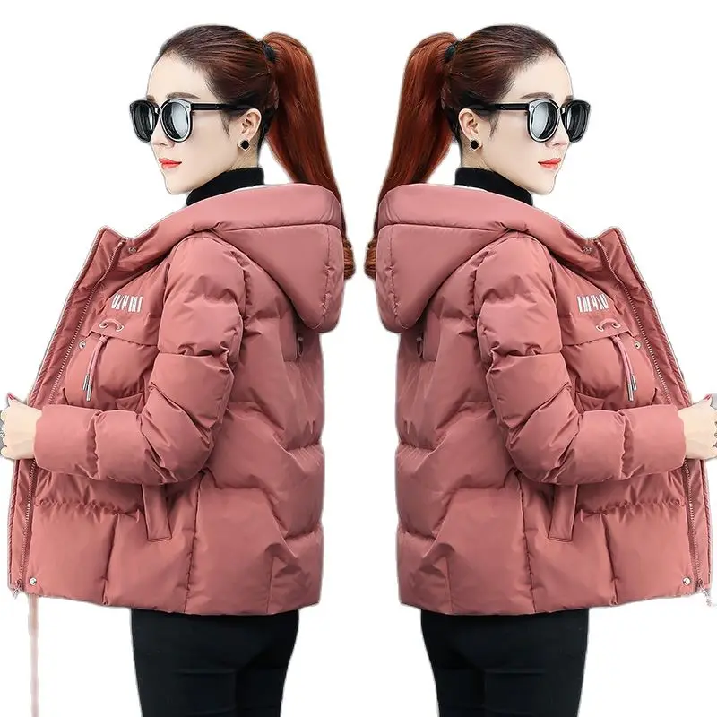 2023 Winter New Loose Joker Female Outerwear Slim And Warm Thick Down Cotton-Padded Jacket Fashion Zipper Pocket Hooded Coat
2023 Winter New Loose Joker Female Outerwear Slim And Warm Thick Down Cotton-Padded Jacket Fashion Zipper Pocket Hooded Coat