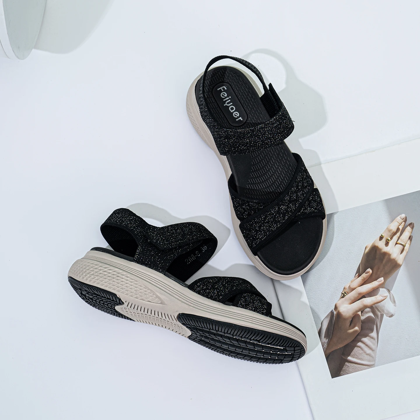 2026 New Women's Knitted Stretch Wedge Sandals Lightweight Walking Sandals Women's Summer Comfortable Non slip Mother's Shoes
2026 New Women's Knitted Stretch Wedge Sandals Lightweight Walking Sandals Women's Summer Comfortable Non slip Mother's Shoes