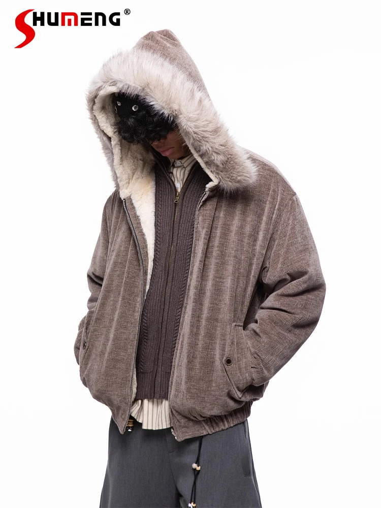 2025 Men's Winter New Trendy Double-sided Wear Retro Chic Coats Faux Fur Collar Hoodies Parkas Hooded Long Sleeve Zipper Parkas
2025 Men's Winter New Trendy Double-sided Wear Retro Chic Coats Faux Fur Collar Hoodies Parkas Hooded Long Sleeve Zipper Parkas