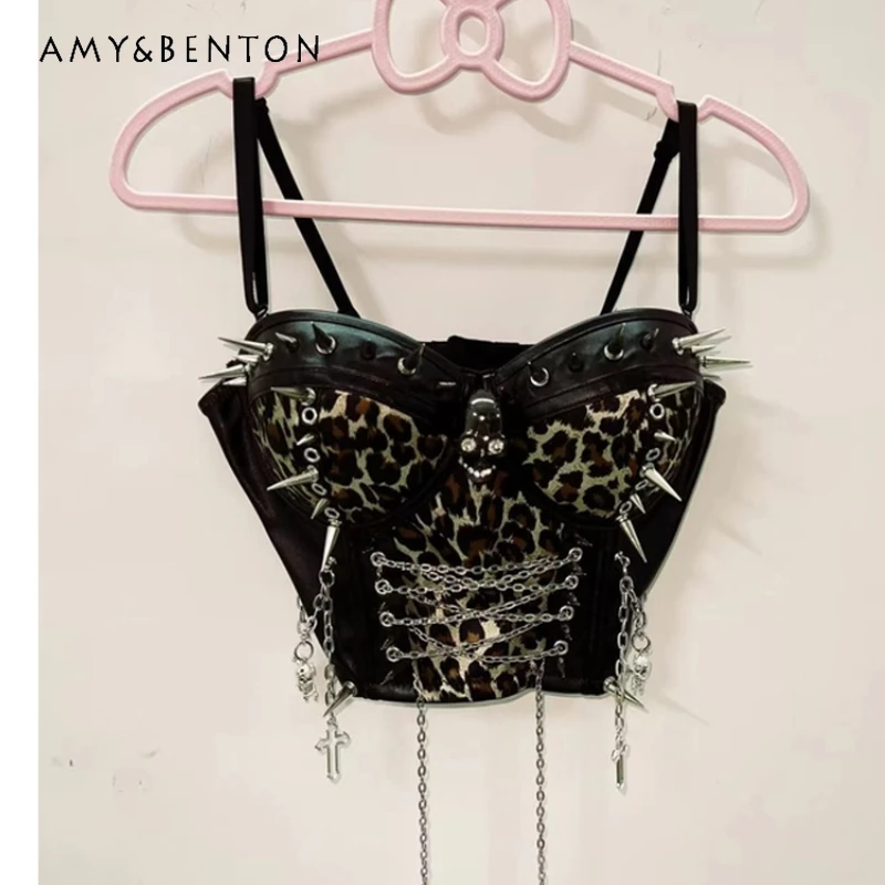 Original Design Dark Gothic Rivet Sexy Women's Camisole Vest 2025 Summer New Punk Heavy Industry Leopard Print Sling Top Ladies
Original Design Dark Gothic Rivet Sexy Women's Camisole Vest 2025 Summer New Punk Heavy Industry Leopard Print Sling Top Ladies