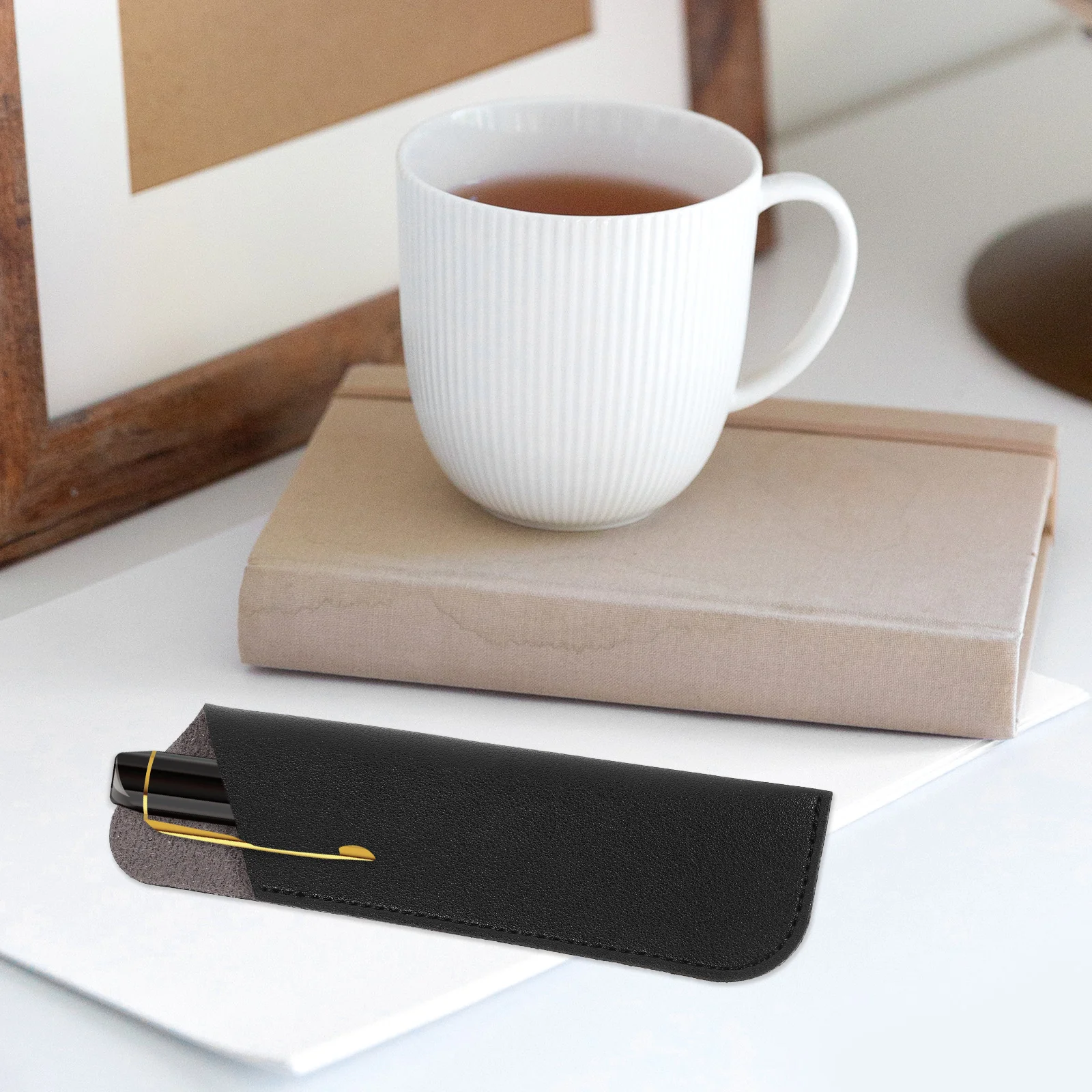 6pcs Sleeve Storage Pouch Pu Pen Holder Scratch-Proof Pen Case For Office Class Use
6pcs Sleeve Storage Pouch Pu Pen Holder Scratch-Proof Pen Case For Office Class Use
