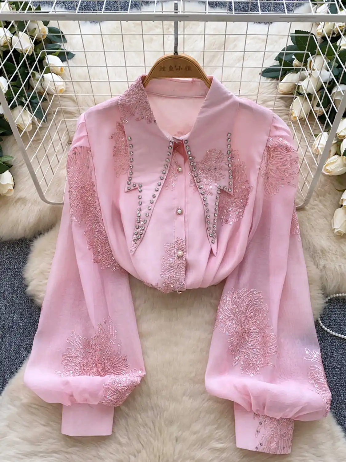 Women's Pink Luxury Sequins Shirts Blouses Y2k Aesthetic Vintage French Style 2000s Elegant Long Sleeve Embroidery Shirt Clothes
Women's Pink Luxury Sequins Shirts Blouses Y2k Aesthetic Vintage French Style 2000s Elegant Long Sleeve Embroidery Shirt Clothes