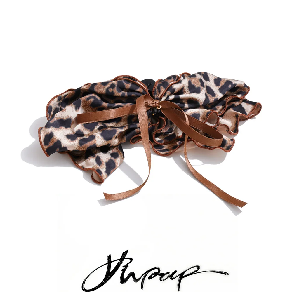 Yhpup Fashion Vintage Leopard Print Headband With Big Bowknot Hair Claws for Women Hair Accessory Fashionable Present Head Wear
Yhpup Fashion Vintage Leopard Print Headband With Big Bowknot Hair Claws for Women Hair Accessory Fashionable Present Head Wear