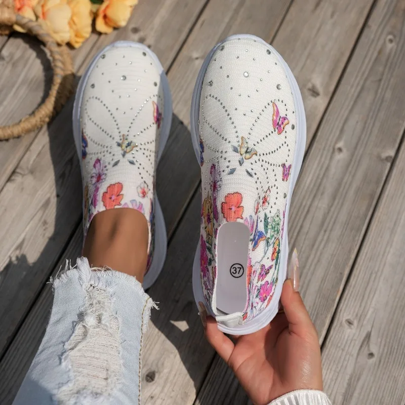 2025 NEW Casual Large Shoes Women Running Flower Rhinestones Fashion Breathable Shoes Outdoor Sneakers Женская Обувь
2025 NEW Casual Large Shoes Women Running Flower Rhinestones Fashion Breathable Shoes Outdoor Sneakers Женская Обувь