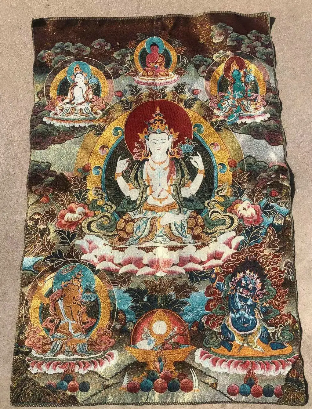 36 Inch Tibetan Silk Hand-Embroidered Thangka Tara Statue Buddha of Nepal Artwork for Home Decor And Meditation
36 Inch Tibetan Silk Hand-Embroidered Thangka Tara Statue Buddha of Nepal Artwork for Home Decor And Meditation