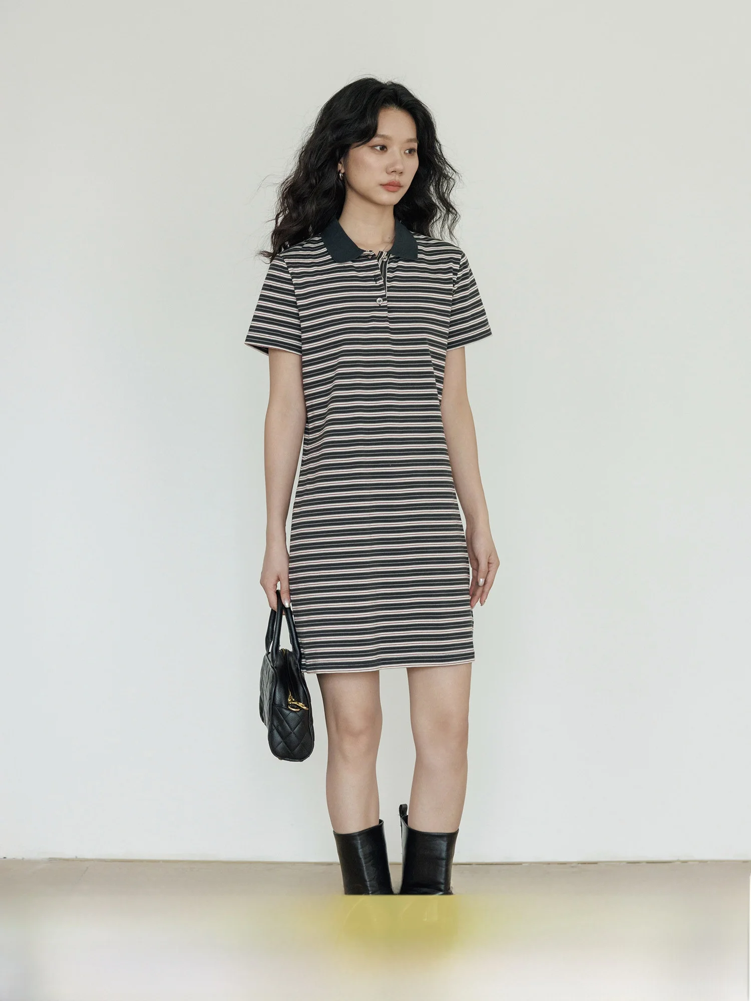 Summer Neck Striped T-shirt Dress Women's Commute Casual Straight A-Line Skirt Elegant Short Skirt Cotton Dress
Summer Neck Striped T-shirt Dress Women's Commute Casual Straight A-Line Skirt Elegant Short Skirt Cotton Dress
