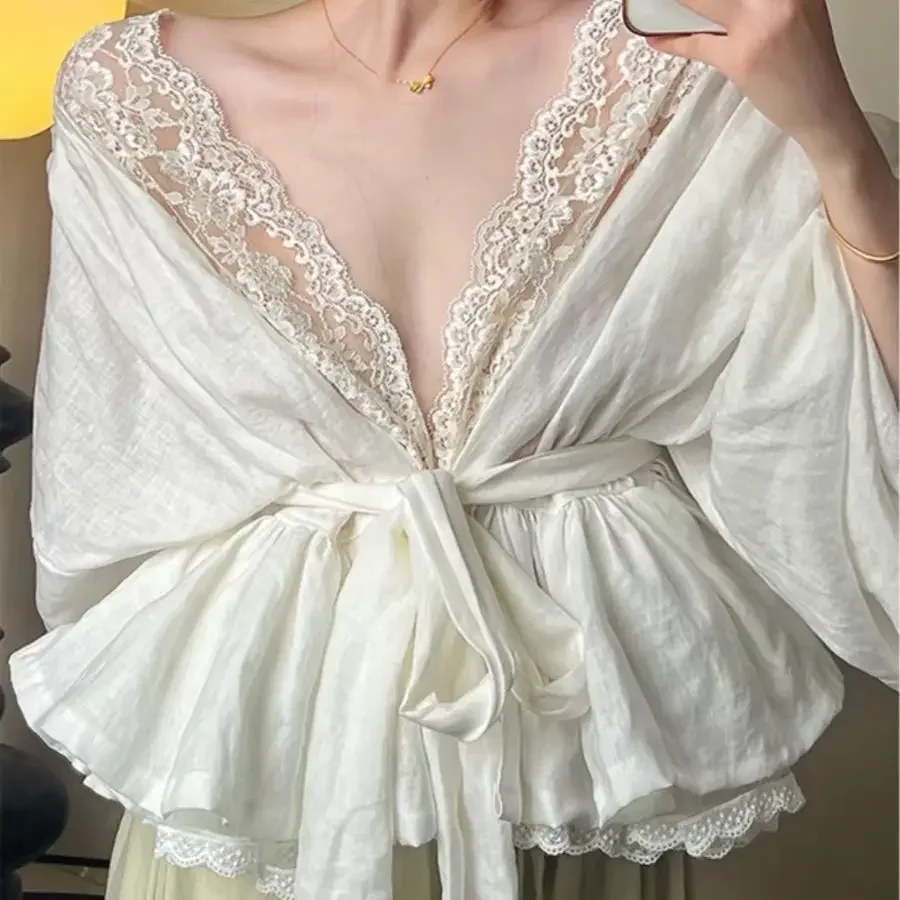 French lace and lace tied long sleeved shirt, women's summer waist cinching short style, stunning top blusas de mujer
French lace and lace tied long sleeved shirt, women's summer waist cinching short style, stunning top blusas de mujer