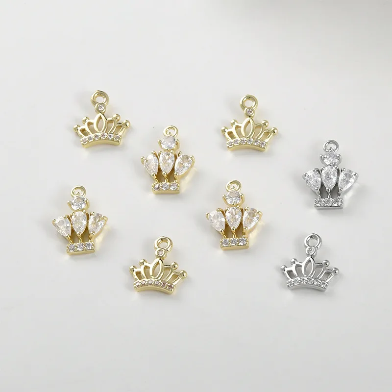 Copper-plated 14k Gold Color-preserving Zircon Crown Small Pendant DIY Handmade Bracelet Necklace Earrings Accessories Material
Copper-plated 14k Gold Color-preserving Zircon Crown Small Pendant DIY Handmade Bracelet Necklace Earrings Accessories Material