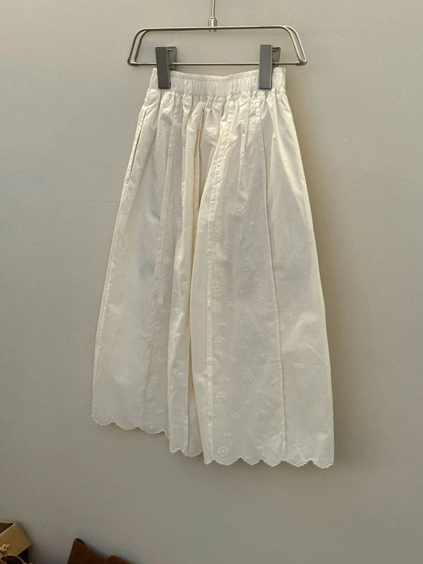 Girls mid Waist Half Skirt Casual Summer Fashionable Clothes Beautiful Unique Summer Outfit Children's Skirt Korean Style
Girls mid Waist Half Skirt Casual Summer Fashionable Clothes Beautiful Unique Summer Outfit Children's Skirt Korean Style