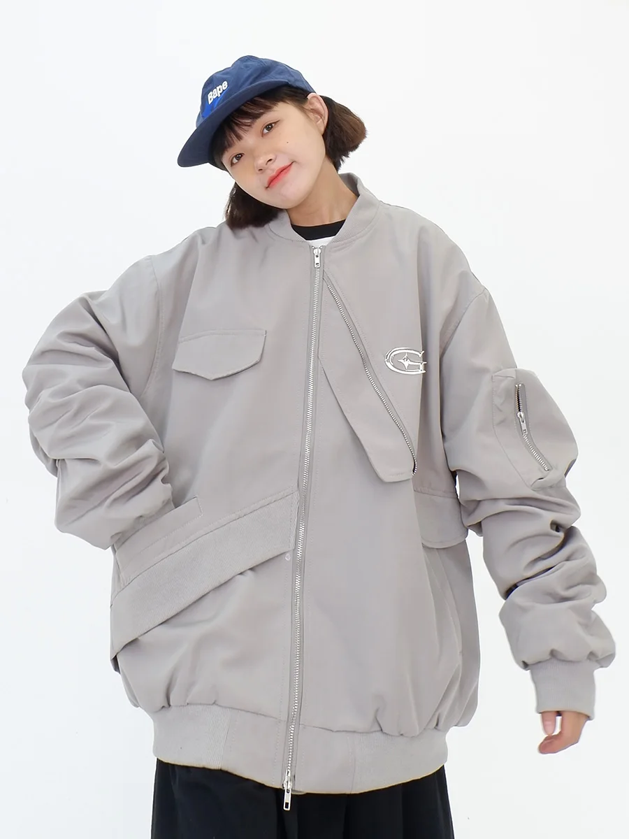 Multi zipper irregular work jackets for women's 2023 autumn new loose fitting bf American design sense coats
Multi zipper irregular work jackets for women's 2023 autumn new loose fitting bf American design sense coats