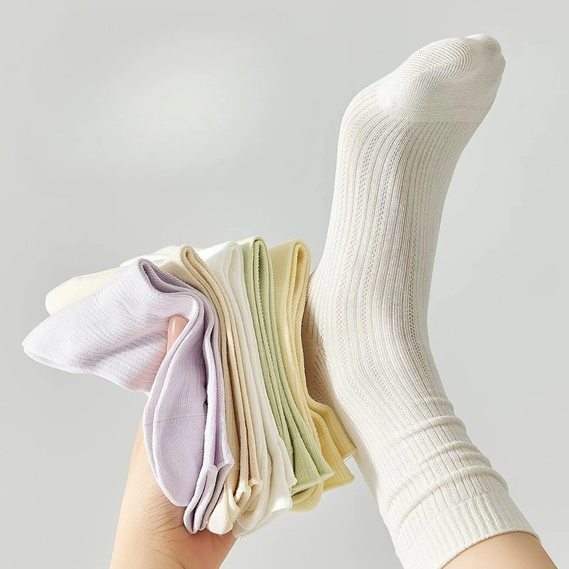 Mulberry Silk Socks Women's Summer Thin Medium Tube Socks White Confinement Stacking Socks with Small Leather Shoes
Mulberry Silk Socks Women's Summer Thin Medium Tube Socks White Confinement Stacking Socks with Small Leather Shoes