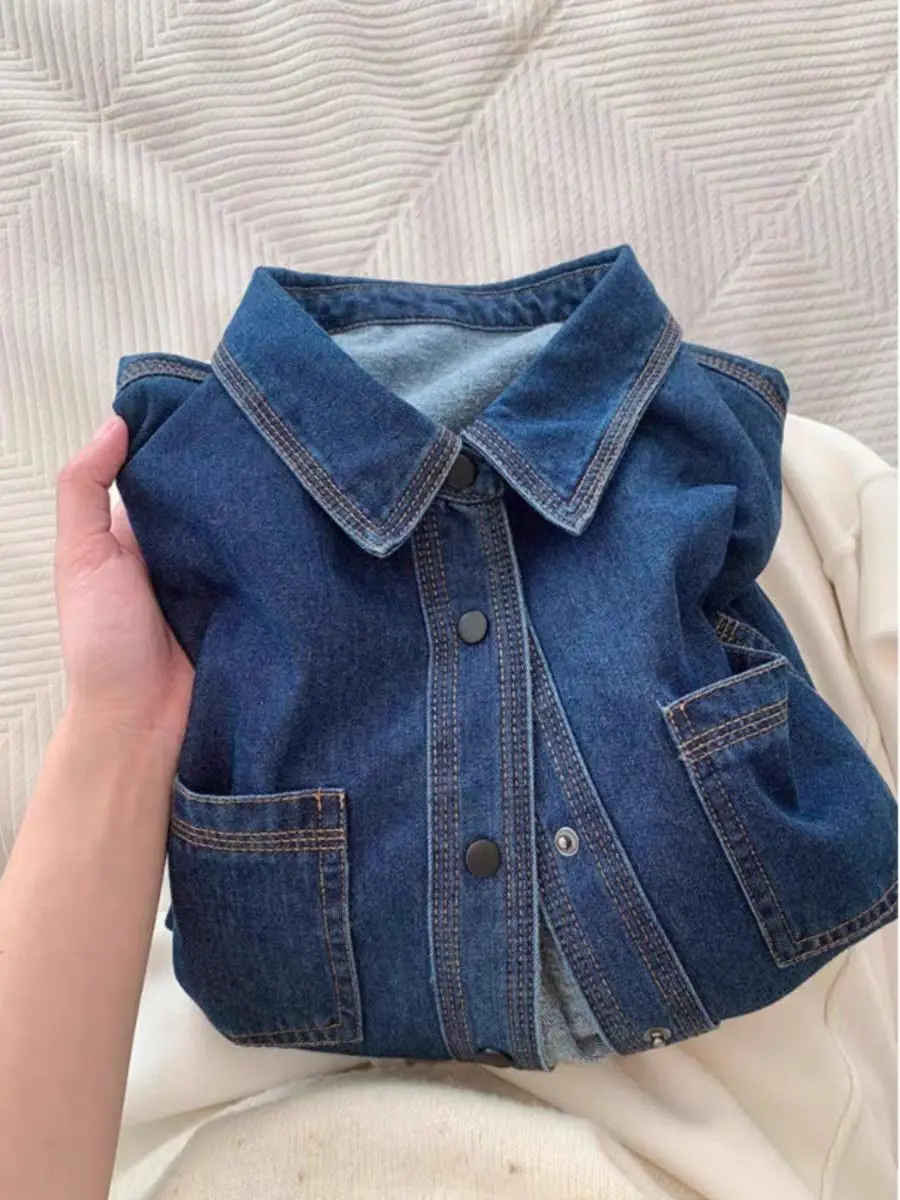 Blue Versatile Denim Jacket For Women In Spring And Autumn, With A New Lapel And Casual Loose Shirt
Blue Versatile Denim Jacket For Women In Spring And Autumn, With A New Lapel And Casual Loose Shirt