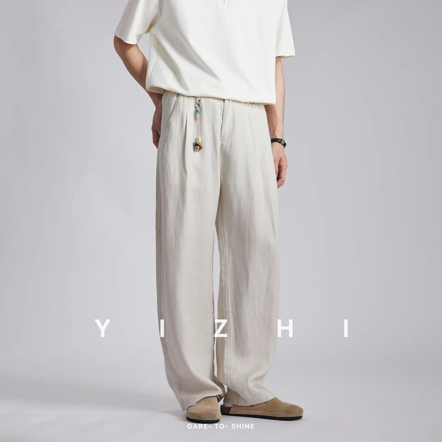 Men's Lyocell Minimalist Draped Curved Casual Pants 2026 Summer Solid Color Loose Breathable Beaded Pendant Long Trousers
Men's Lyocell Minimalist Draped Curved Casual Pants 2026 Summer Solid Color Loose Breathable Beaded Pendant Long Trousers