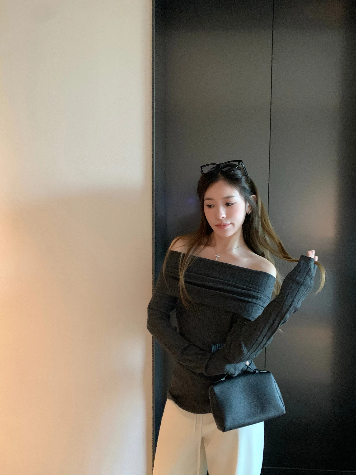 ay One-oulder Knitted Wool Sweater Women's Slim Fit oulder Exposure Autumn Initial Layering Hhi Lazy Gene Knitwear
ay One-oulder Knitted Wool Sweater Women's Slim Fit oulder Exposure Autumn Initial Layering Hhi Lazy Gene Knitwear