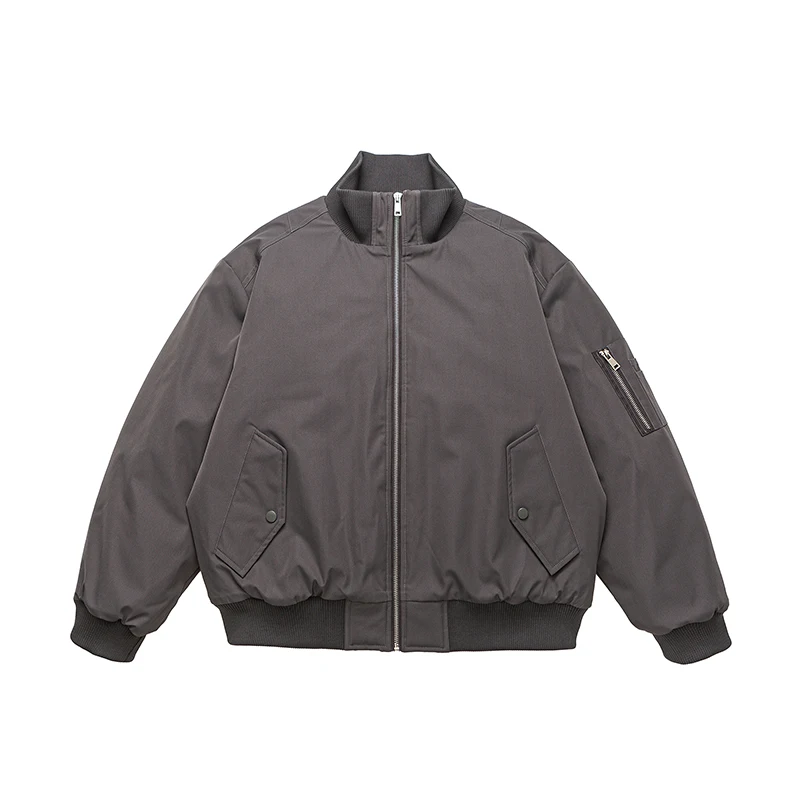 New Autumn and Winter Stand-Up Collar Flight Jacket, Multi-Color Loose-Fitting Cotton Coat with Arm Zipper Pocket Design, Street Fashion Brand Style, Warm and Cold-Resistant, Unisex, Fashionable and Versatile Personalized Jacket
New Autumn and Winter Stand-Up Collar Flight Jacket, Multi-Color Loose-Fitting Cotton Coat with Arm Zipper Pocket Design, Street Fashion Brand Style, Warm and Cold-Resistant, Unisex, Fashionable and Versatile Personalized Jacket
