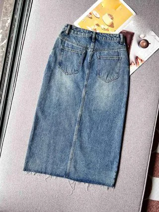 2024 Women's Clothing Fashion asymmetrical side slit denim skirt Spring Summer New No.54
2024 Women's Clothing Fashion asymmetrical side slit denim skirt Spring Summer New No.54