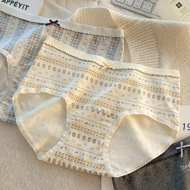 Новые женские трусы 2025 года из чистого хлопка, с полностью хлопковым вкладышем, средней посадки, с ретро-цветочным принтом, для молодых женщин
Новые женские трусы 2025 года из чистого хлопка, с полностью хлопковым вкладышем, средней посадки, с ретро-цветочным принтом, для молодых женщин