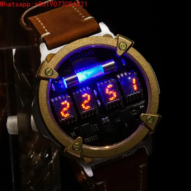 The Great Qin Empire Watch 2-Punk Watch Quasi-Glow Tube Subway Hollow Tin Bronze Watch
The Great Qin Empire Watch 2-Punk Watch Quasi-Glow Tube Subway Hollow Tin Bronze Watch
