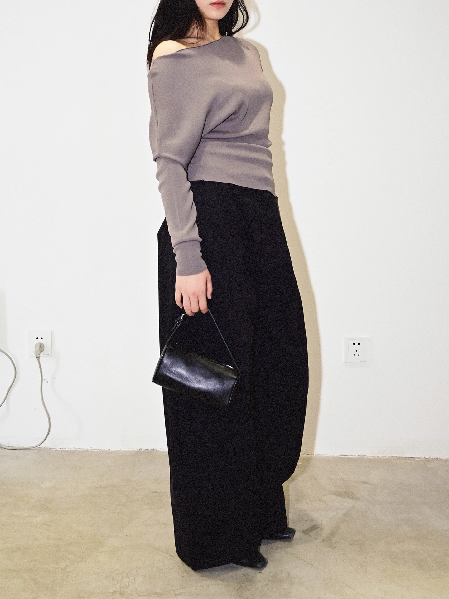 Blue Studios 026 Japanese Style Minimalist High Waist Black Casual Pants Paper Texture Bucket Style Women's Cotton Trousers
Blue Studios 026 Japanese Style Minimalist High Waist Black Casual Pants Paper Texture Bucket Style Women's Cotton Trousers