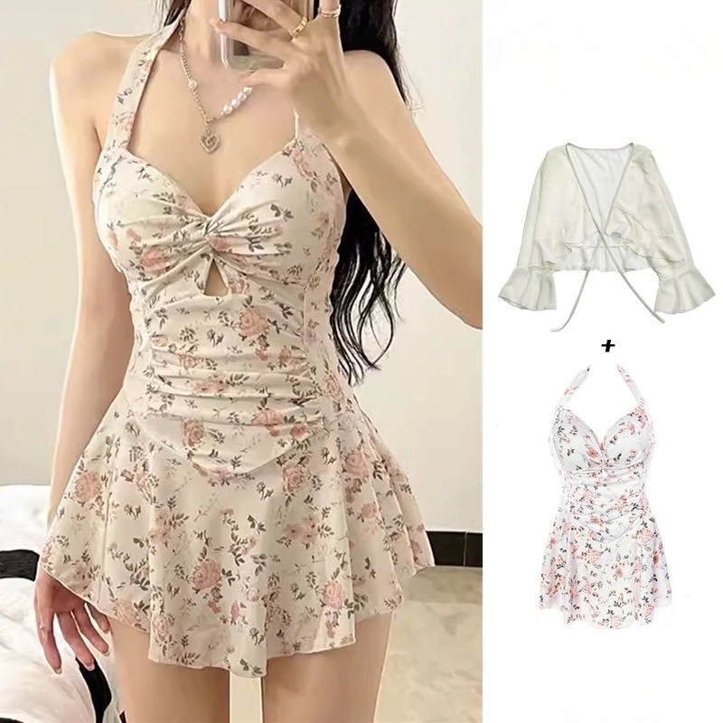 Swimsuit, women's one-piece dress style, sexy Korean-style halter, high-end look
Swimsuit, women's one-piece dress style, sexy Korean-style halter, high-end look
